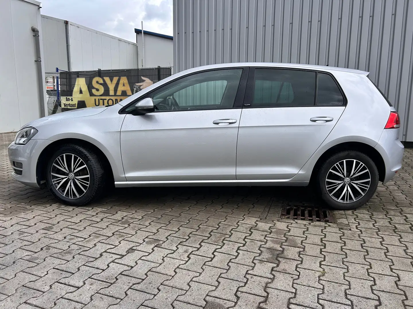 Volkswagen Golf 1.2 TSI BlueMotion Technology Allstar Argent - 2