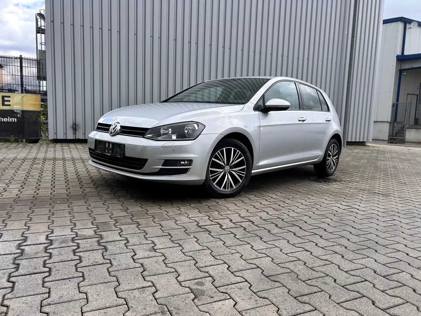 Volkswagen Golf 1.2 TSI BlueMotion Technology Allstar Argent - 1