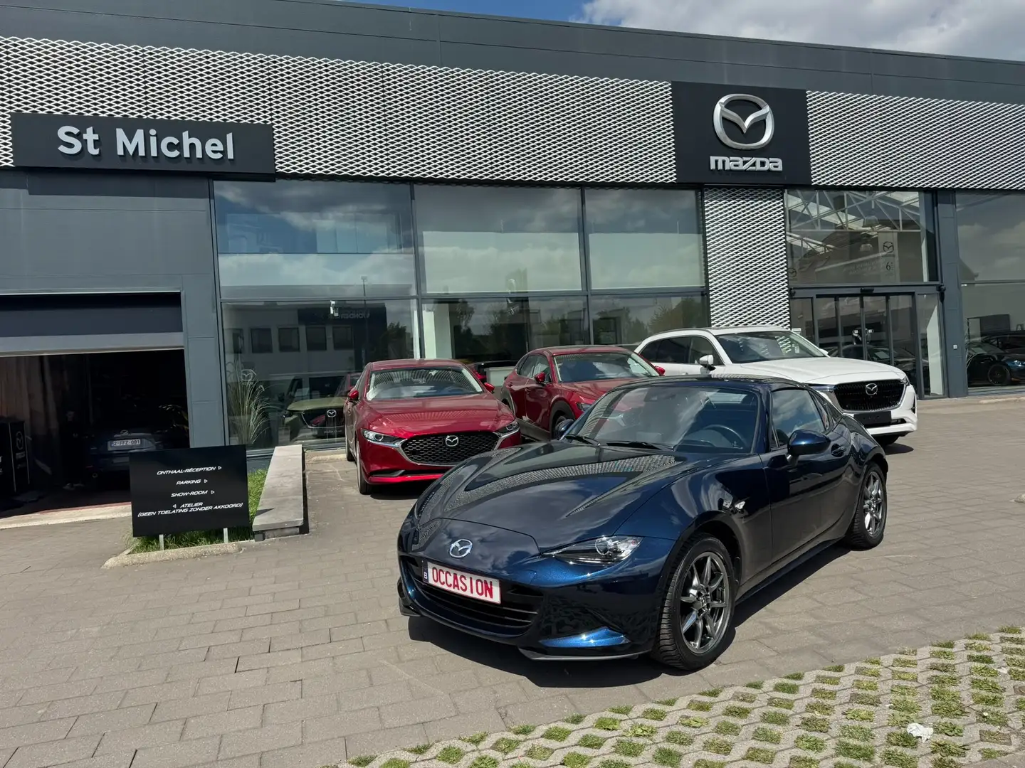 Mazda MX-5 1.5i Skyactiv-G Skycruise (EU6d) Bleu - 1