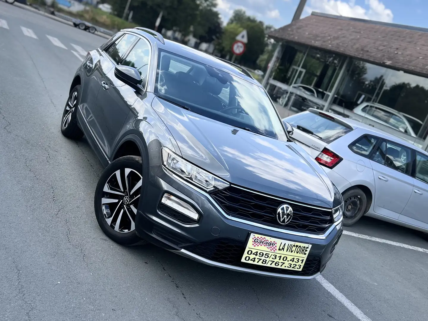 Volkswagen T-Roc 1.0 TSI United moteur H-S ne démarre pas no start Gris - 1