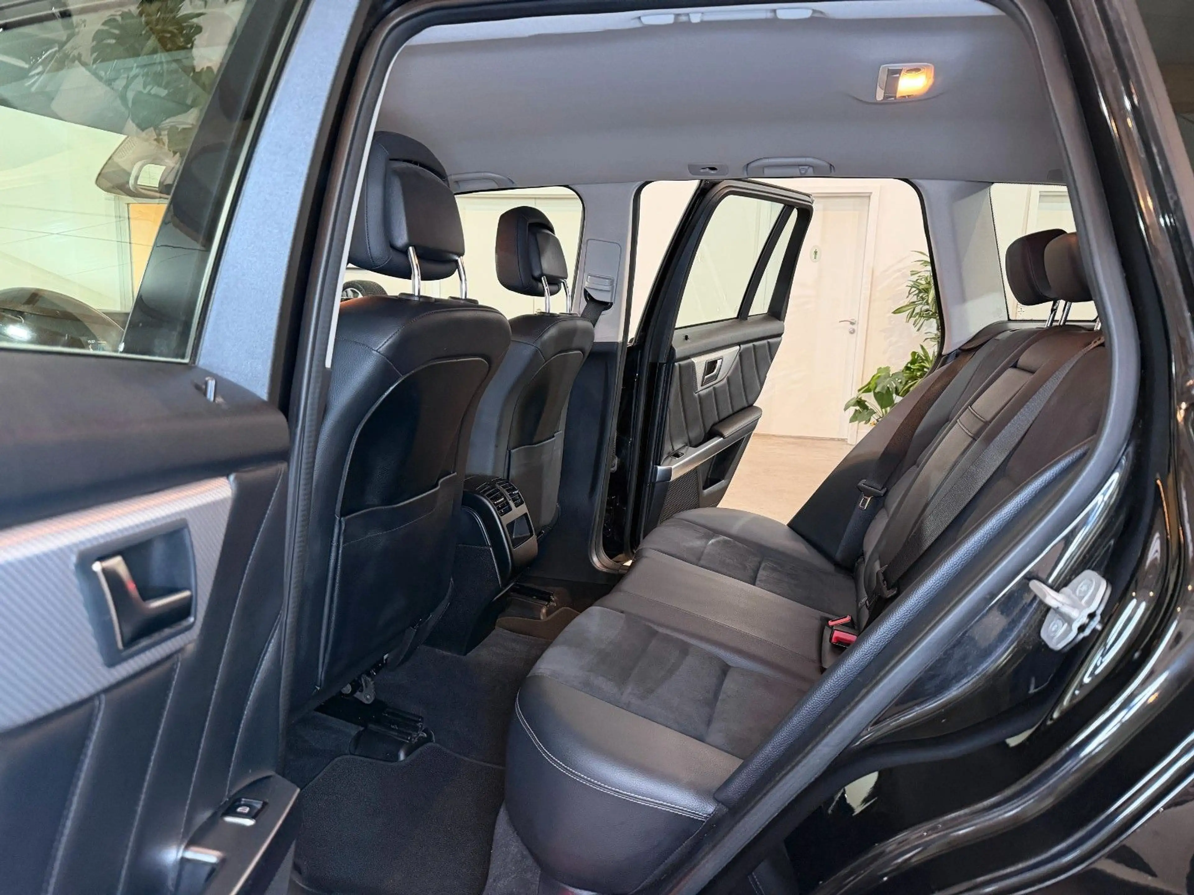 Mercedes-Benz GLK 250 CDI BlueTEC 4MATIC 7G-TRONIC AHK/204PS — photo 10