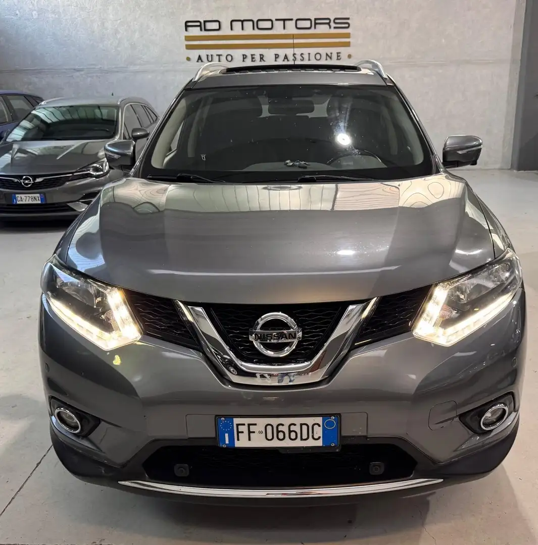 Nissan X-Trail 7 Posti gancio Traino Tetto Navigatore - 2