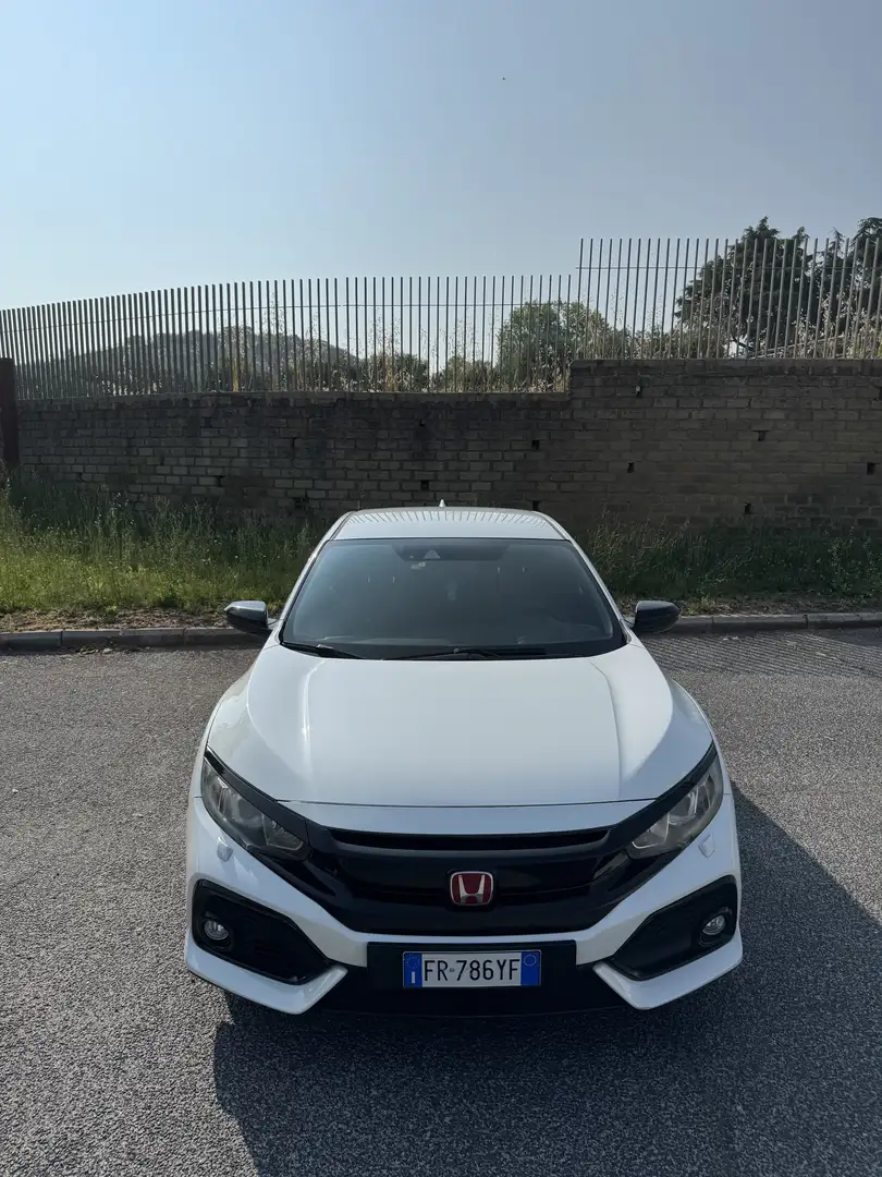 Honda Civic 5p 1.0 Elegance Navi cvt - 1