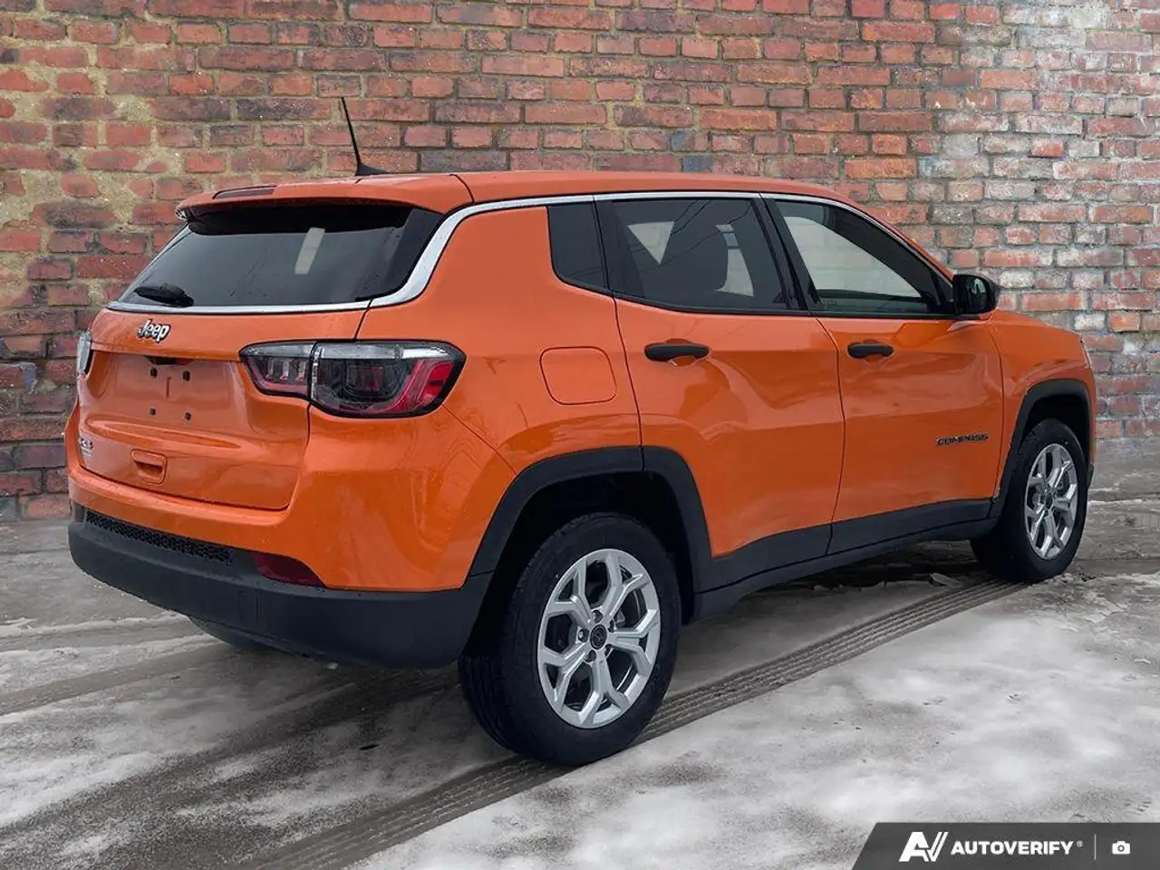 Jeep Compass снимка Jeep Compass