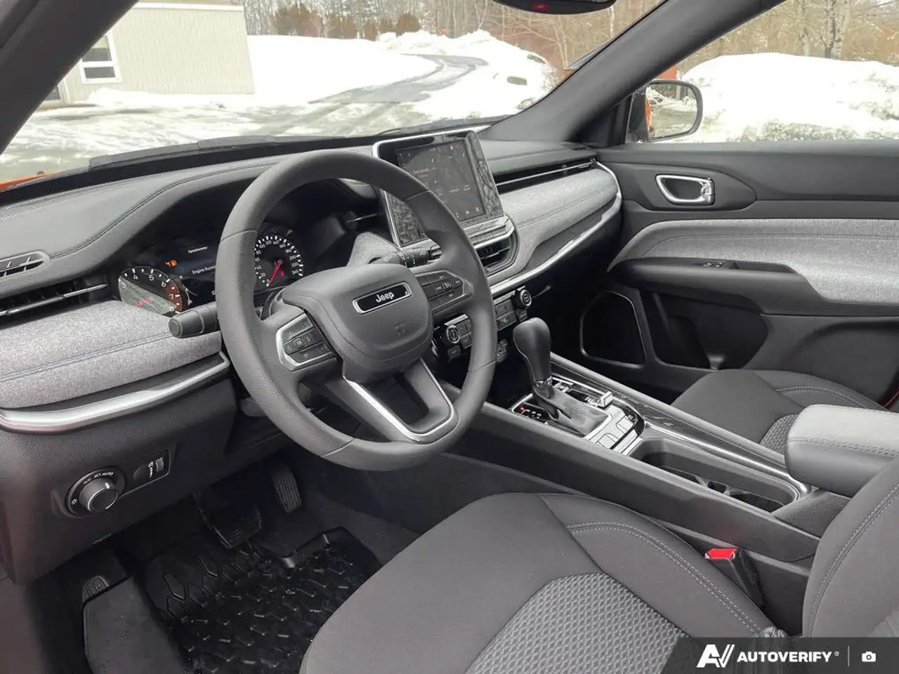 Jeep Compass снимка Jeep Compass