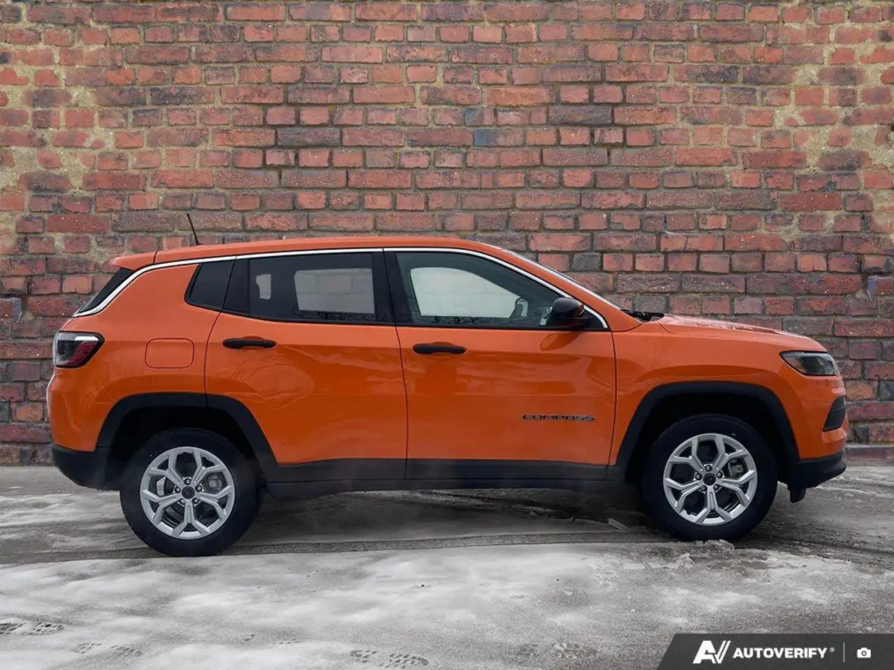 Jeep Compass снимка Jeep Compass