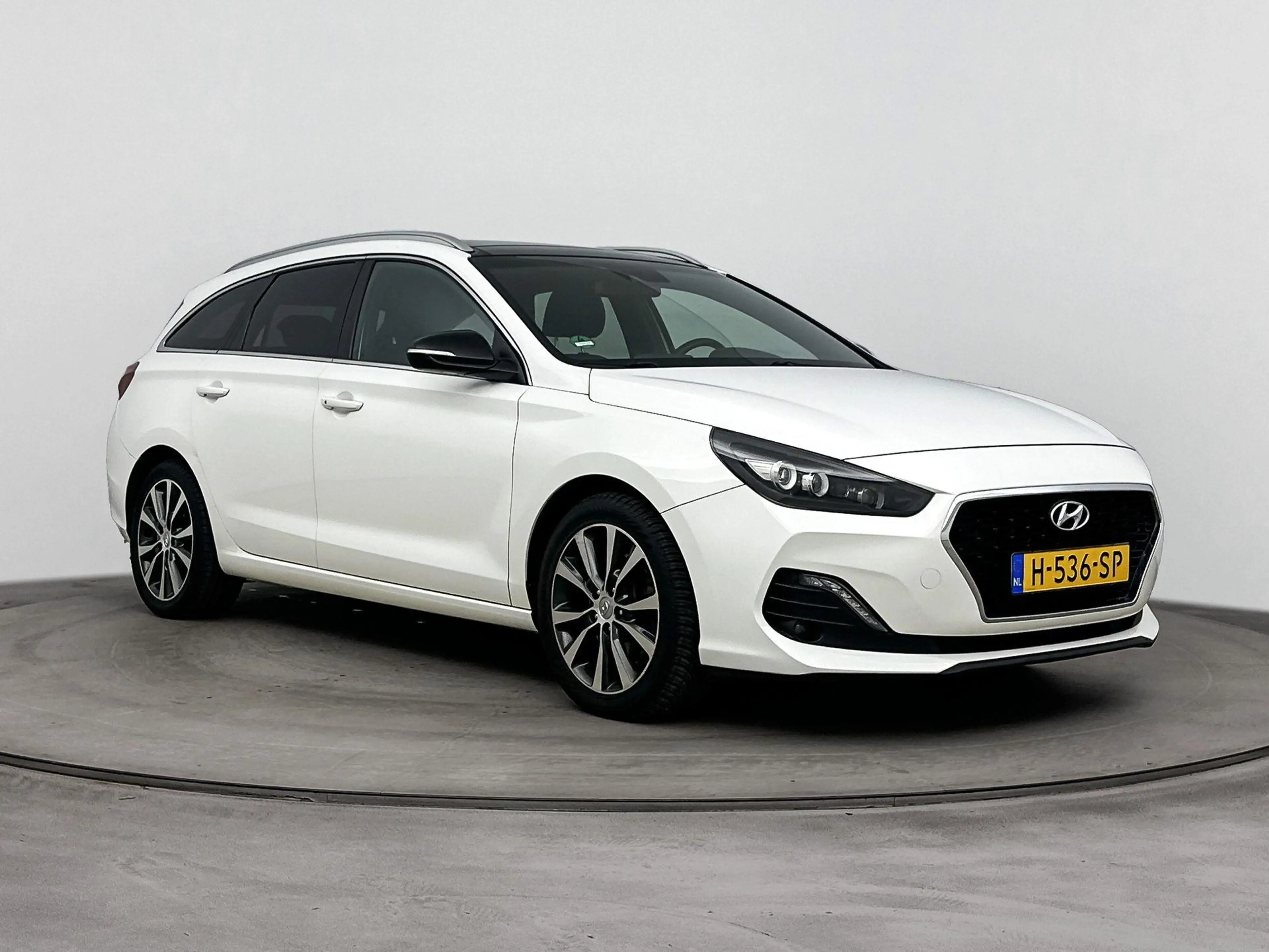Hyundai i30 Wagon 1.4 T-GDI PREMIUM | ELEKTRISCH SCHUIF- KANTE — photo 6