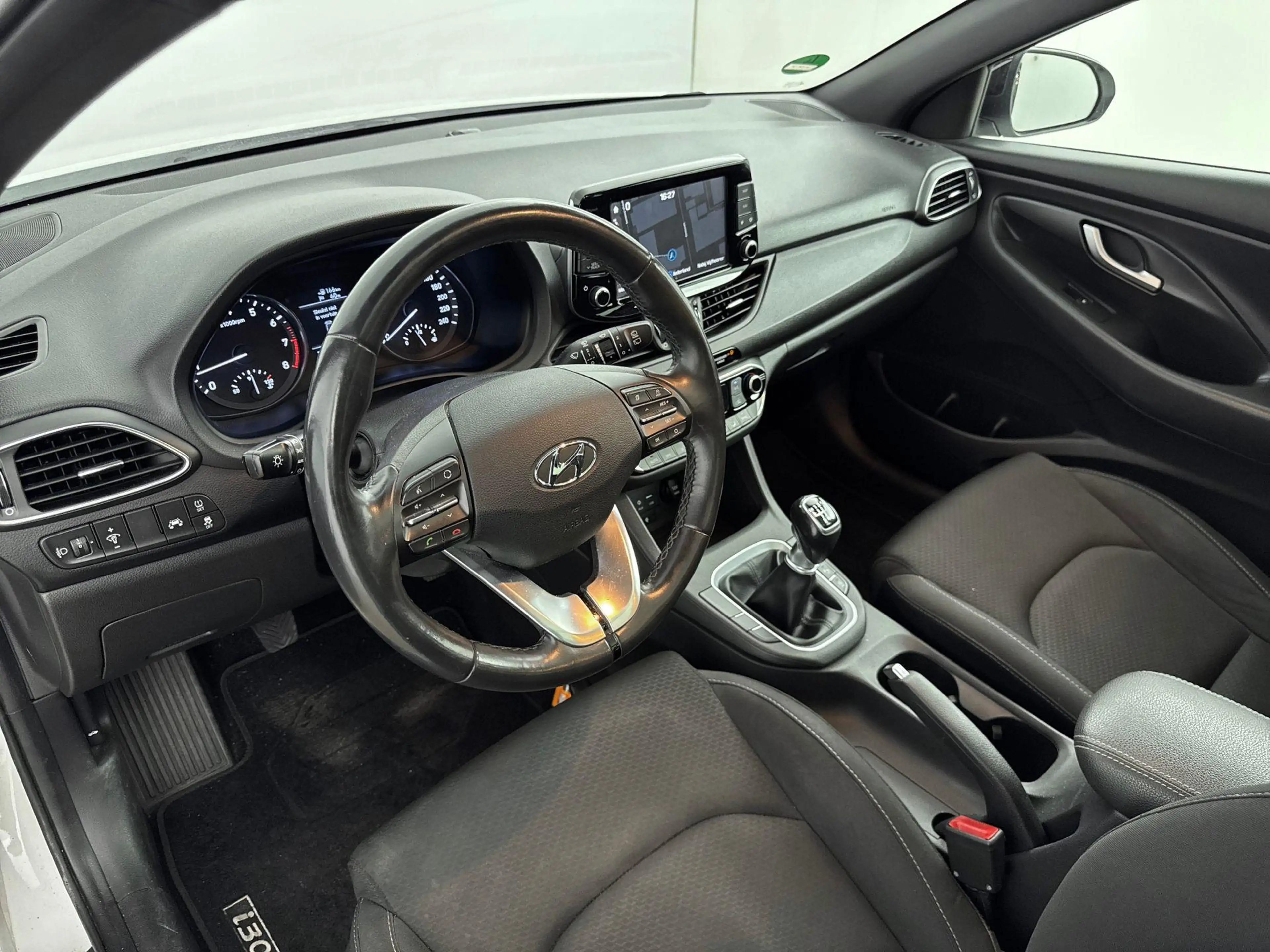 Hyundai i30 Wagon 1.4 T-GDI PREMIUM | ELEKTRISCH SCHUIF- KANTE — photo 10