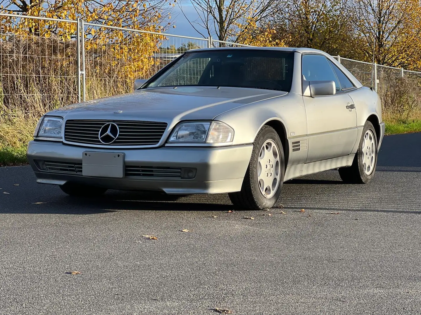 Mercedes-Benz SL 320 W129"AUTOMATIK"KLIMAAUTOMATIK" Silber - 2