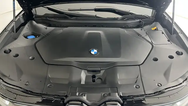 BMW iX3 50 xDrive Ansicht 14