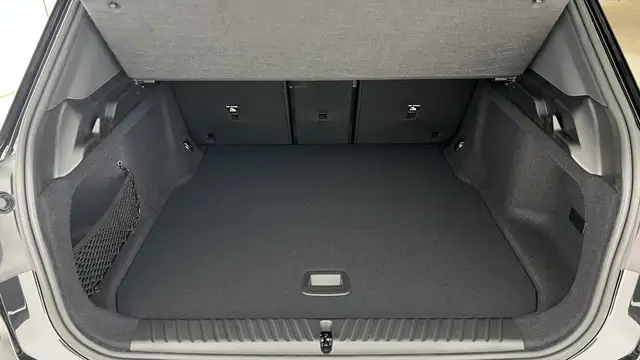 BMW iX3 50 xDrive Ansicht 8