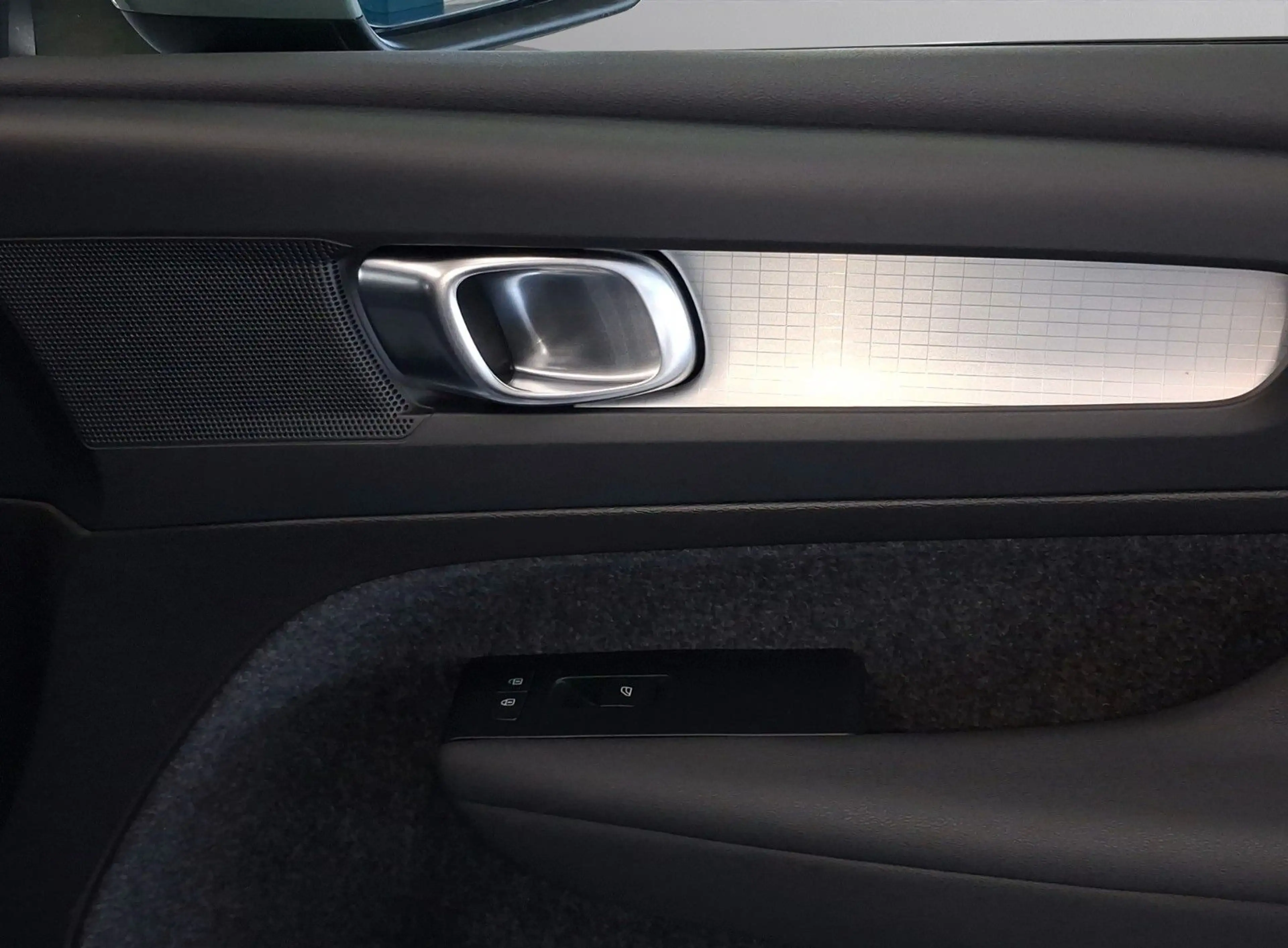 Volvo XC40 Core Aut.,1.Hand,Navi,LED,Tempo,Kamera 360° — photo 10
