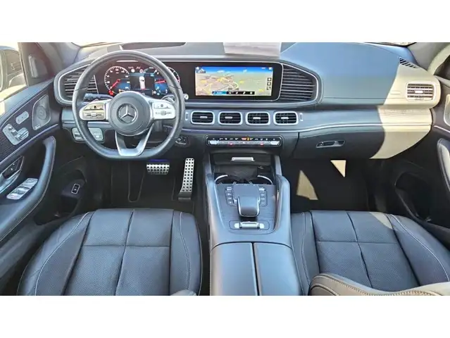 Mercedes-Benz Unknown Model view 4