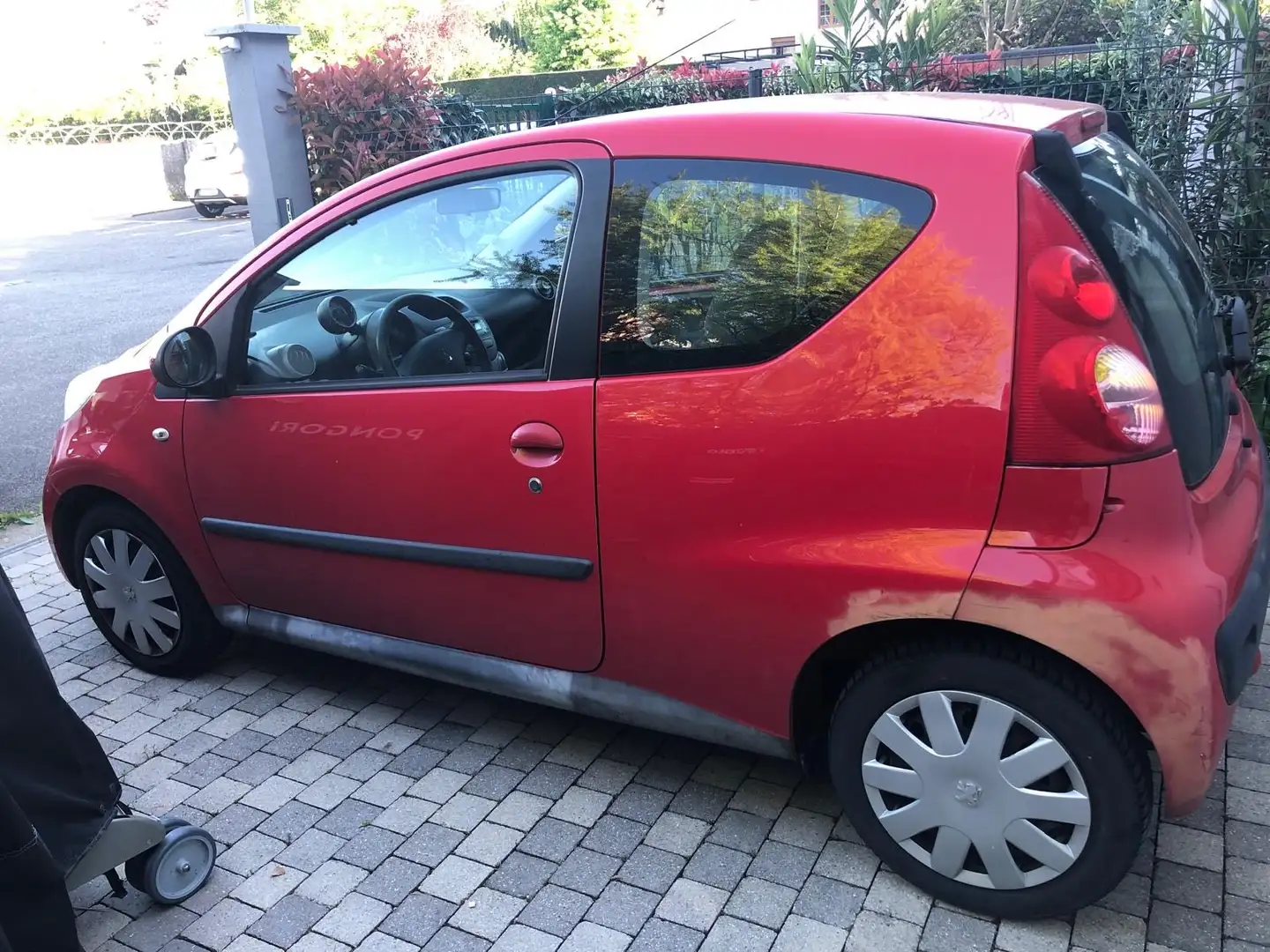 Peugeot 107 1.0e 12V 68ch BLUE LION Trendy - 2