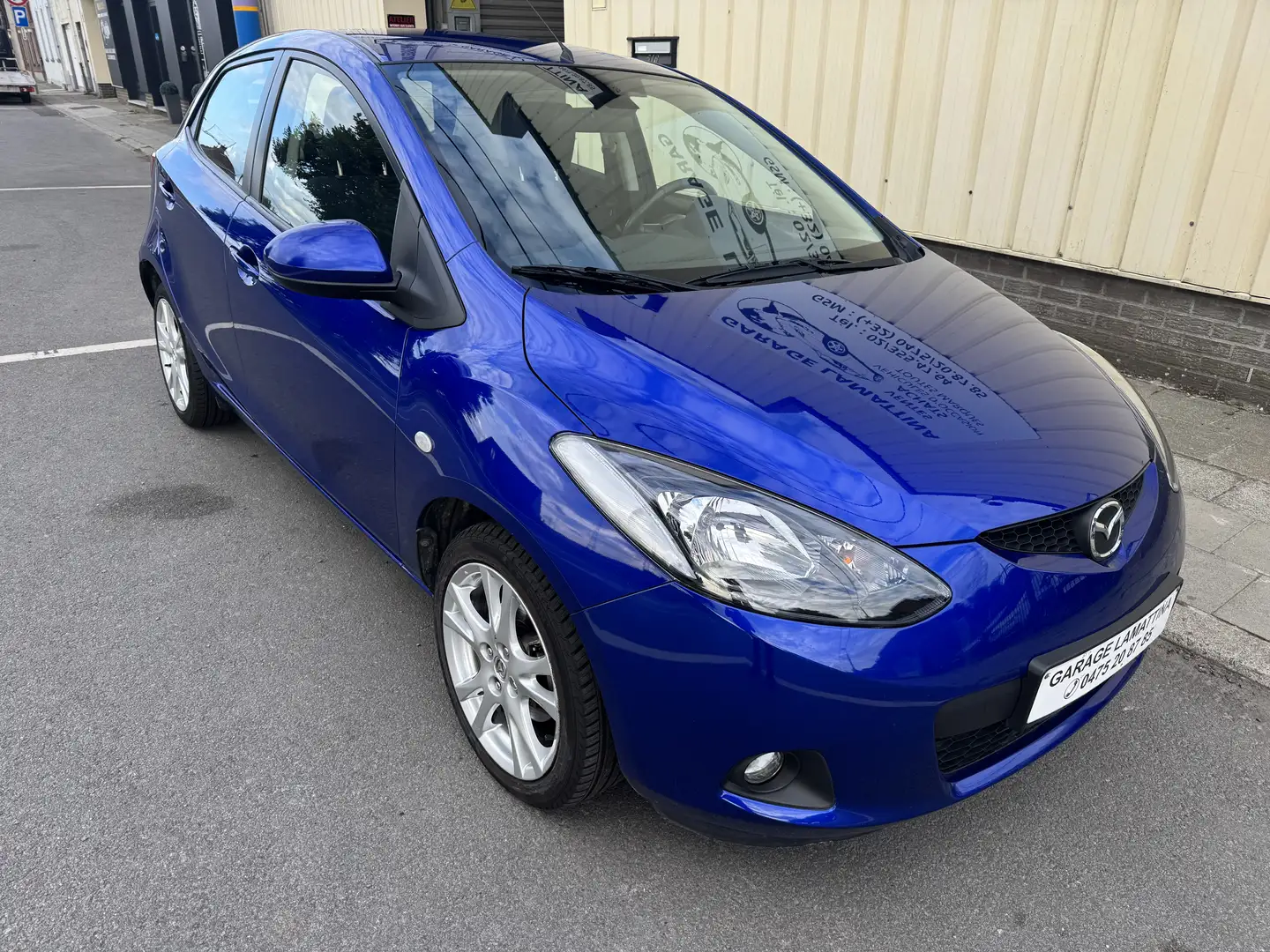 Mazda 2 1.3i Sport - 2