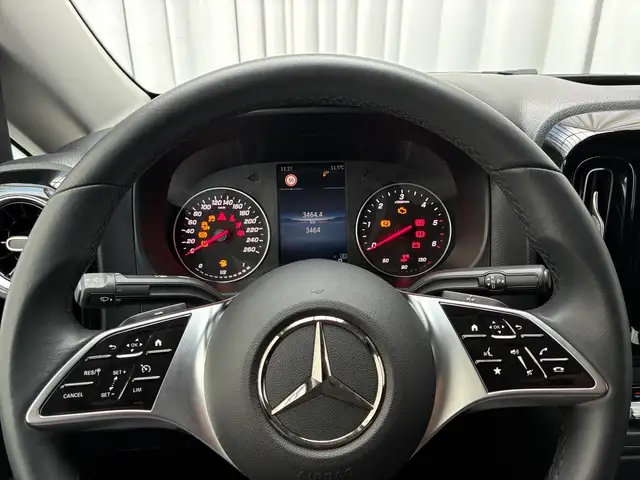 Mercedes-Benz Vito 114 CDI 4x4 Kasten Lang SpurW, MBUX AHK Ansicht 19