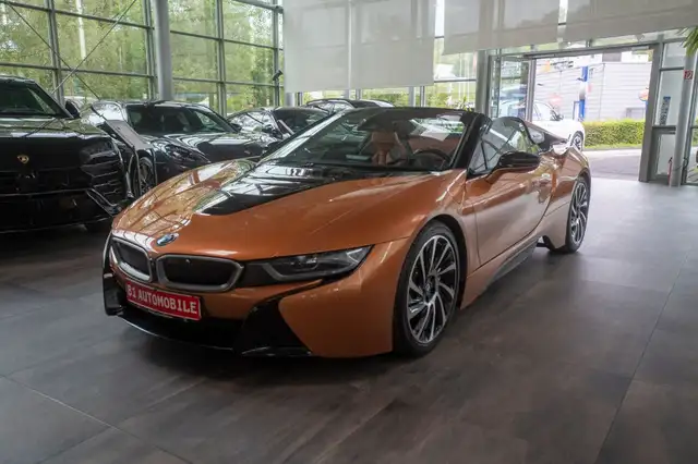 BMW i8 Roadster*HUD*H&K*LASER*CARBON