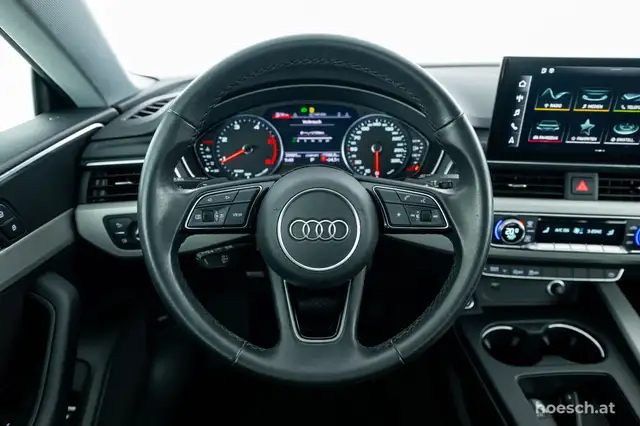 Audi A5 view 6