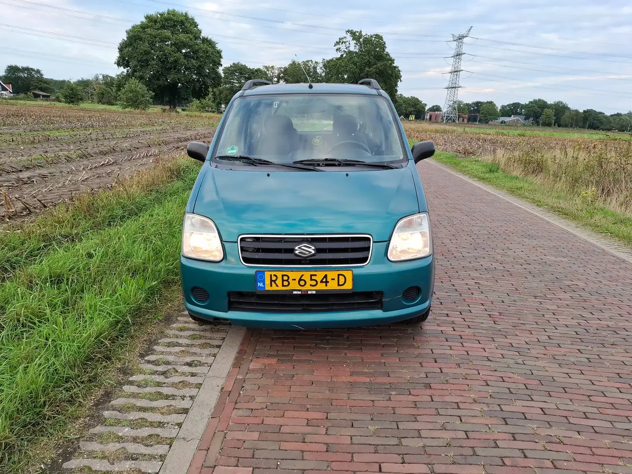 Suzuki Wagon R+