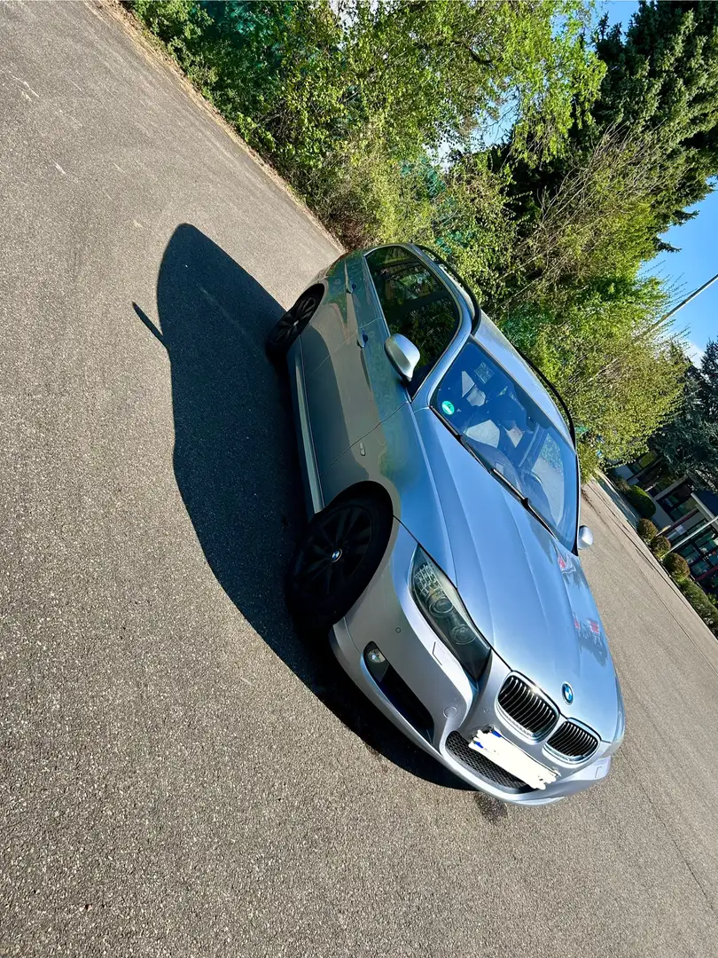 BMW 325 325i - 1