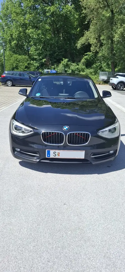 BMW 118 118d Schwarz - 1