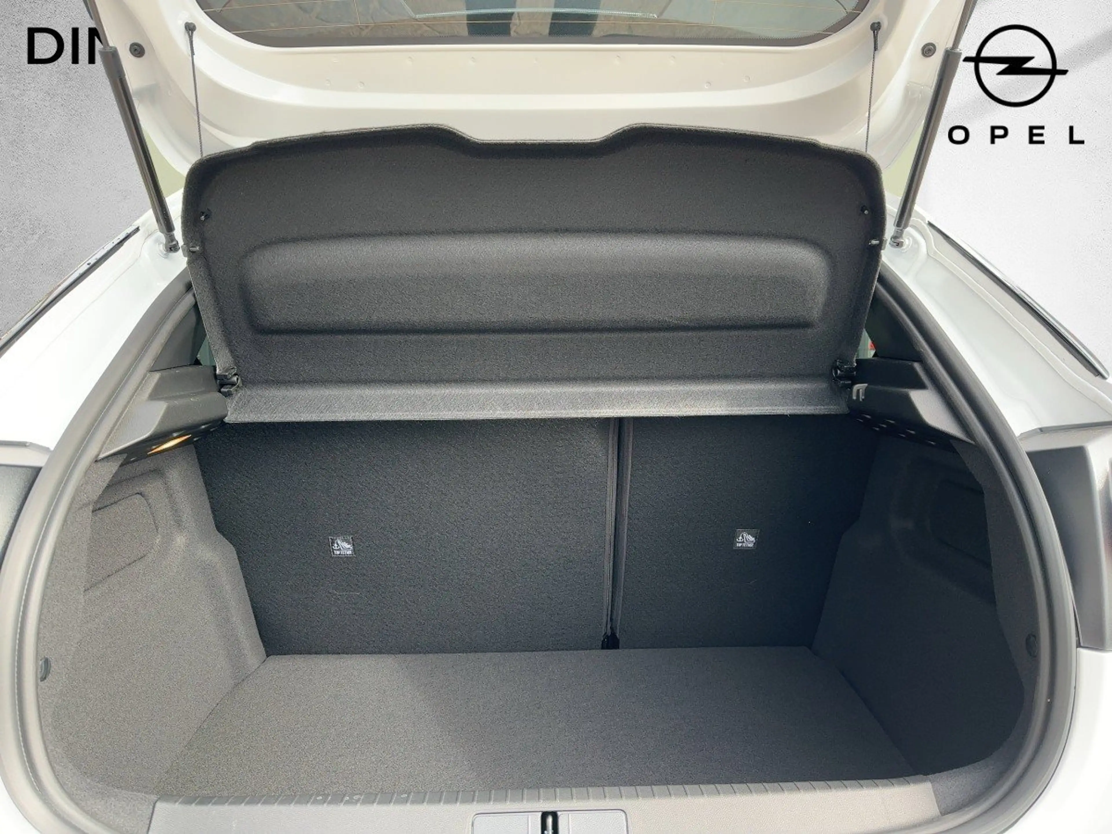 Opel Corsa GS *Kamera*Klima*SHZ* CAM NAVI TWA LEDER — photo 8