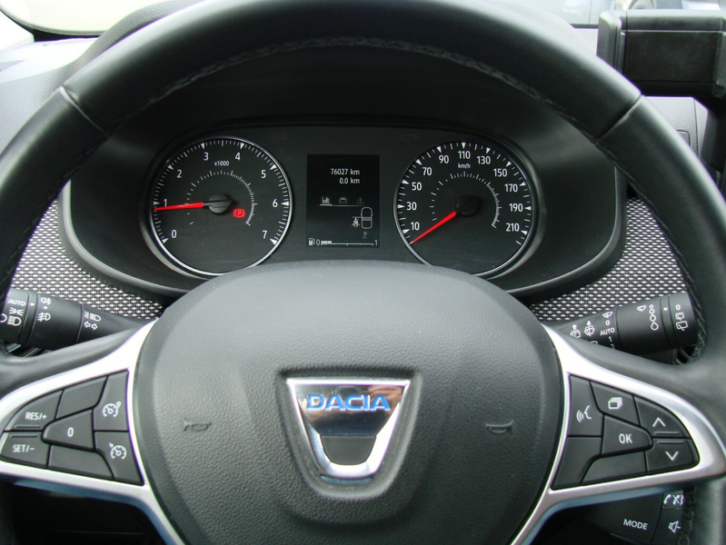 Dacia Jogger 1.0 LPG Extrem+ Tempomat LED AHK 7Sitzer — photo 9