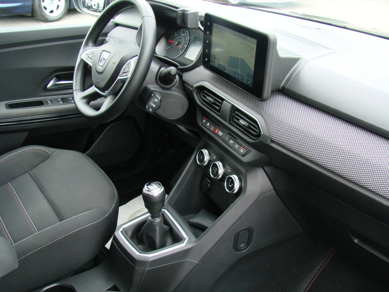 Dacia Jogger 1.0 LPG Extrem+ Tempomat LED AHK 7Sitzer — photo 15