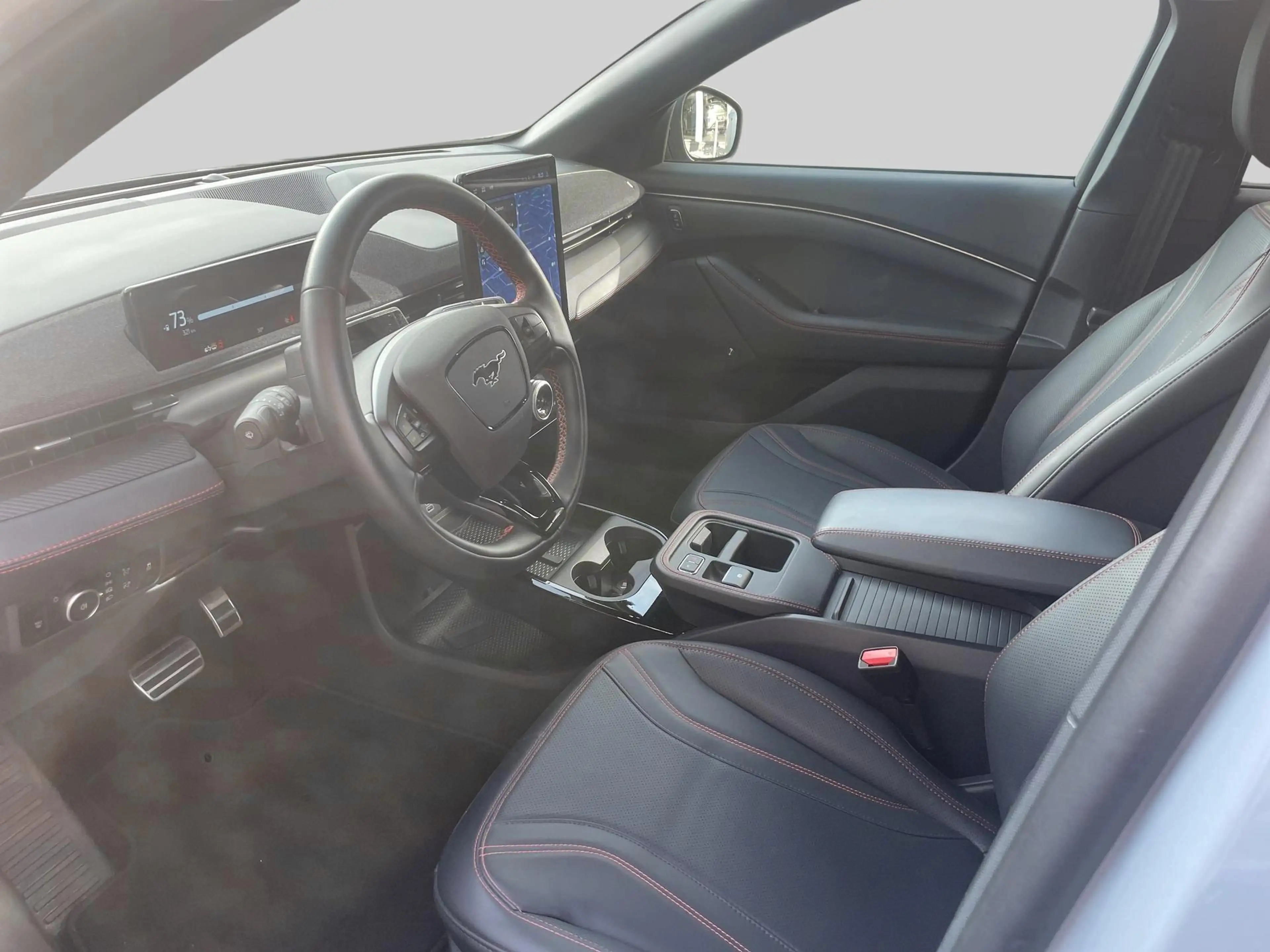 Ford Mustang Mach-E 88kWh Premium AWD - Pano - B&O - Blue Cruise Ready — photo 9