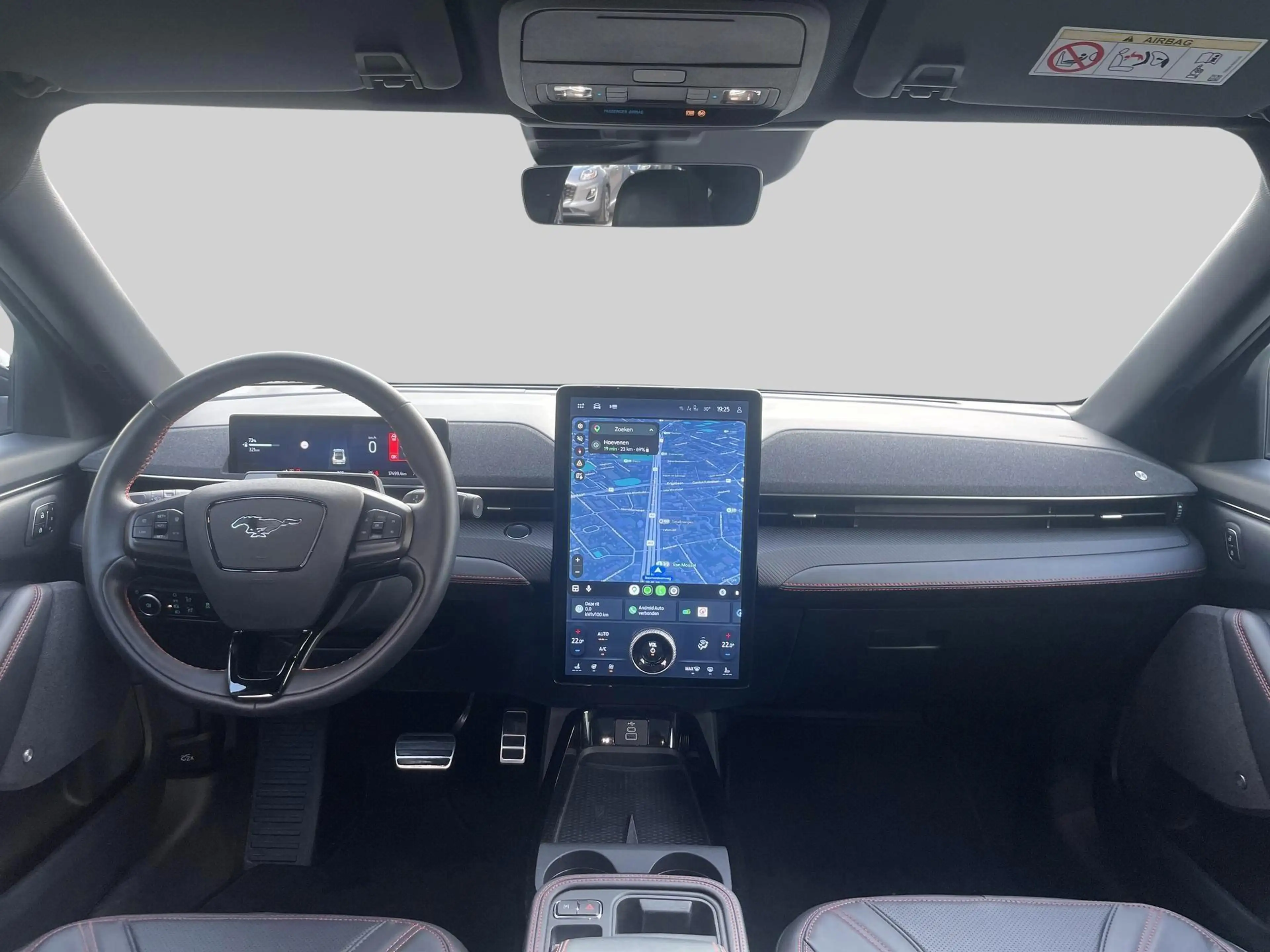 Ford Mustang Mach-E 88kWh Premium AWD - Pano - B&O - Blue Cruise Ready — photo 14