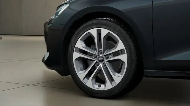 Audi A3 view 5