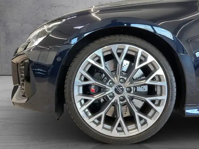Audi RS3 view 4