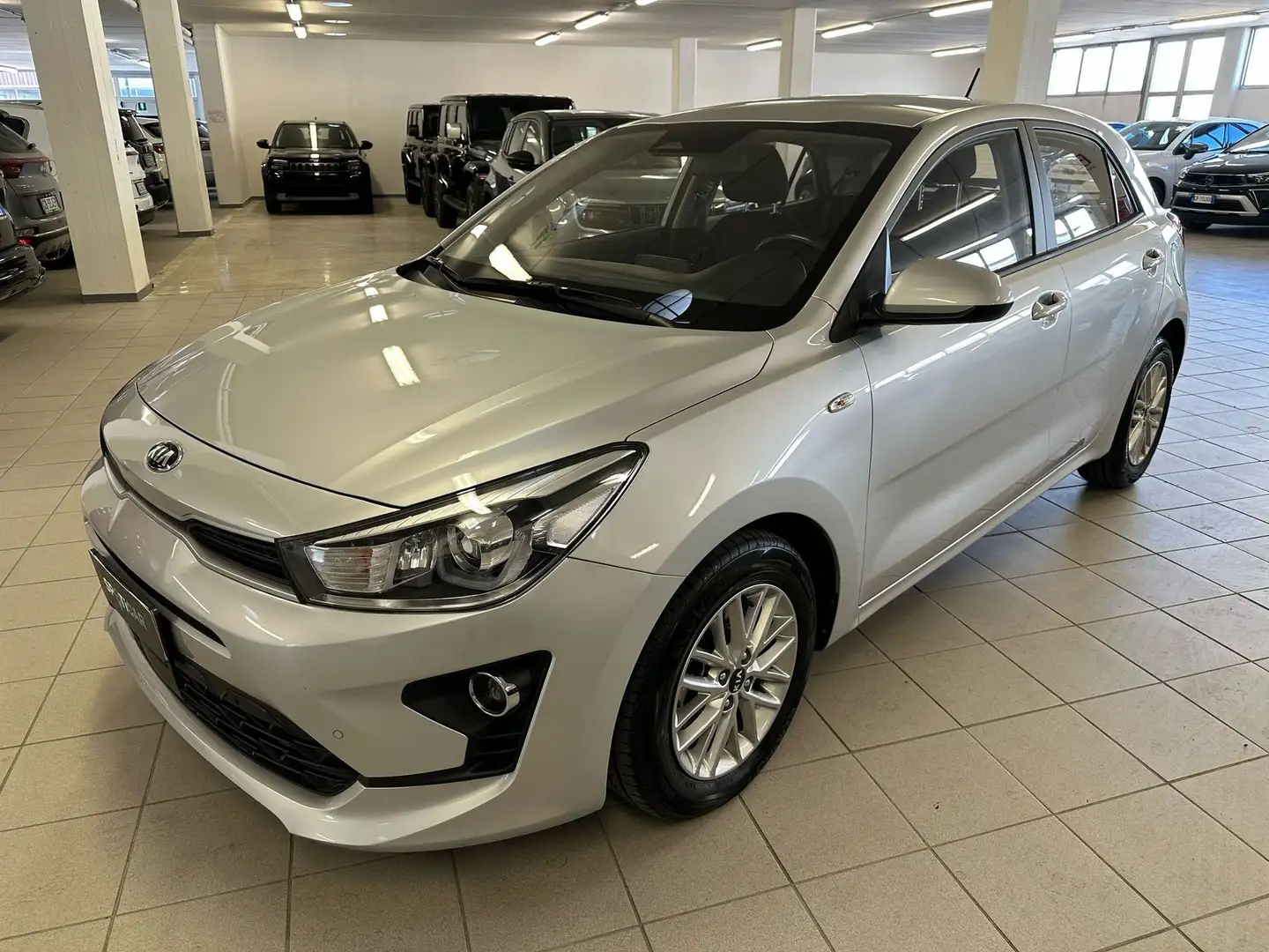 Kia Rio 1.0 T-GDi 100 CV MHEV iMT Style Argento - 2