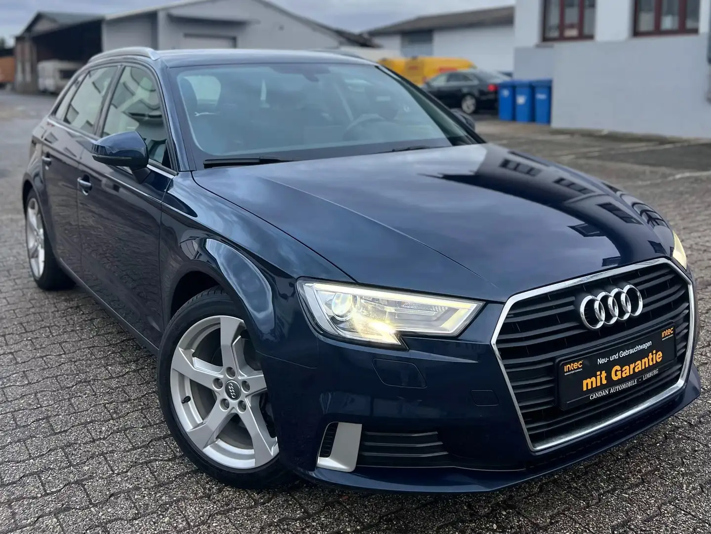 Audi A3 sport Azul - 2