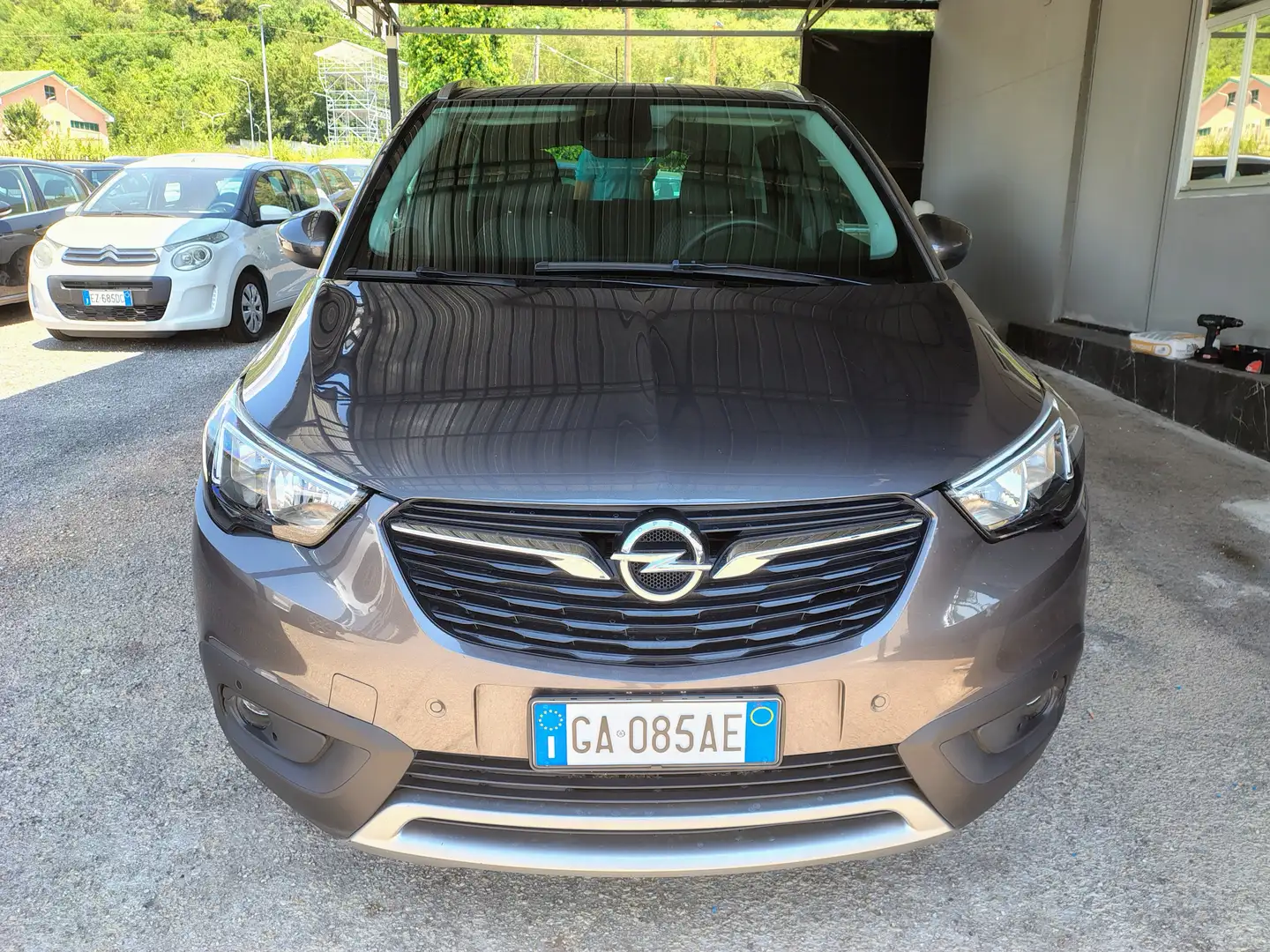 Opel Crossland X 1.2 Innovation s&s Grau - 2