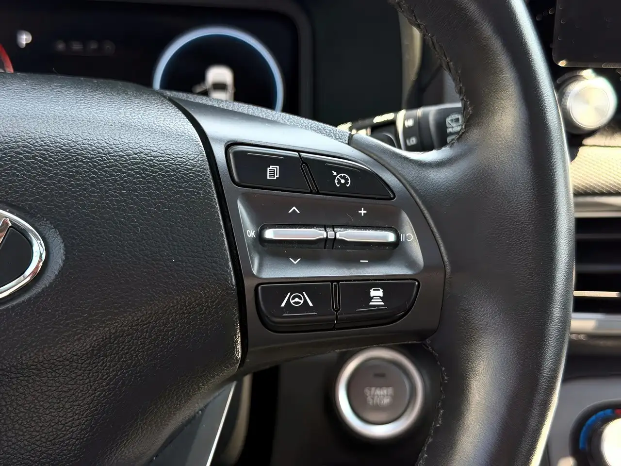 Hyundai KONA fotografie Hyundai KONA
