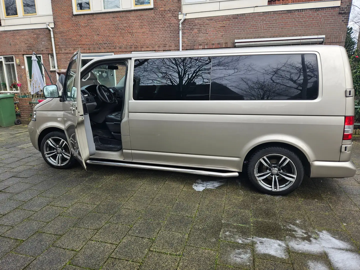 Volkswagen Transporter 2.5 TDI 340 Trend.DC Beżowy - 2