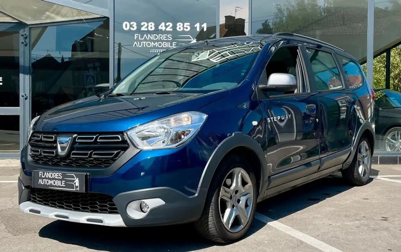 Dacia Lodgy 1.2 TCe 115 ch Stepway Euro6 7 places