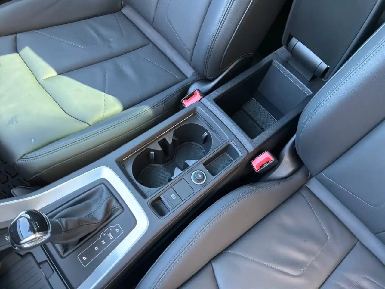 Audi Q3 снимка Audi Q3