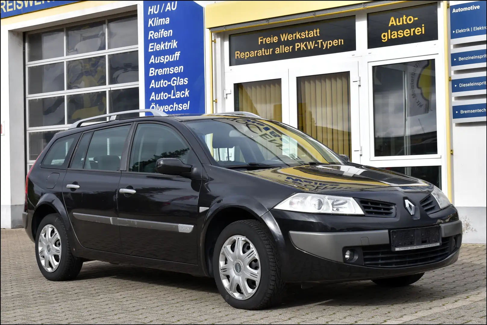 Renault Megane Authentique Exception Zwart - 2