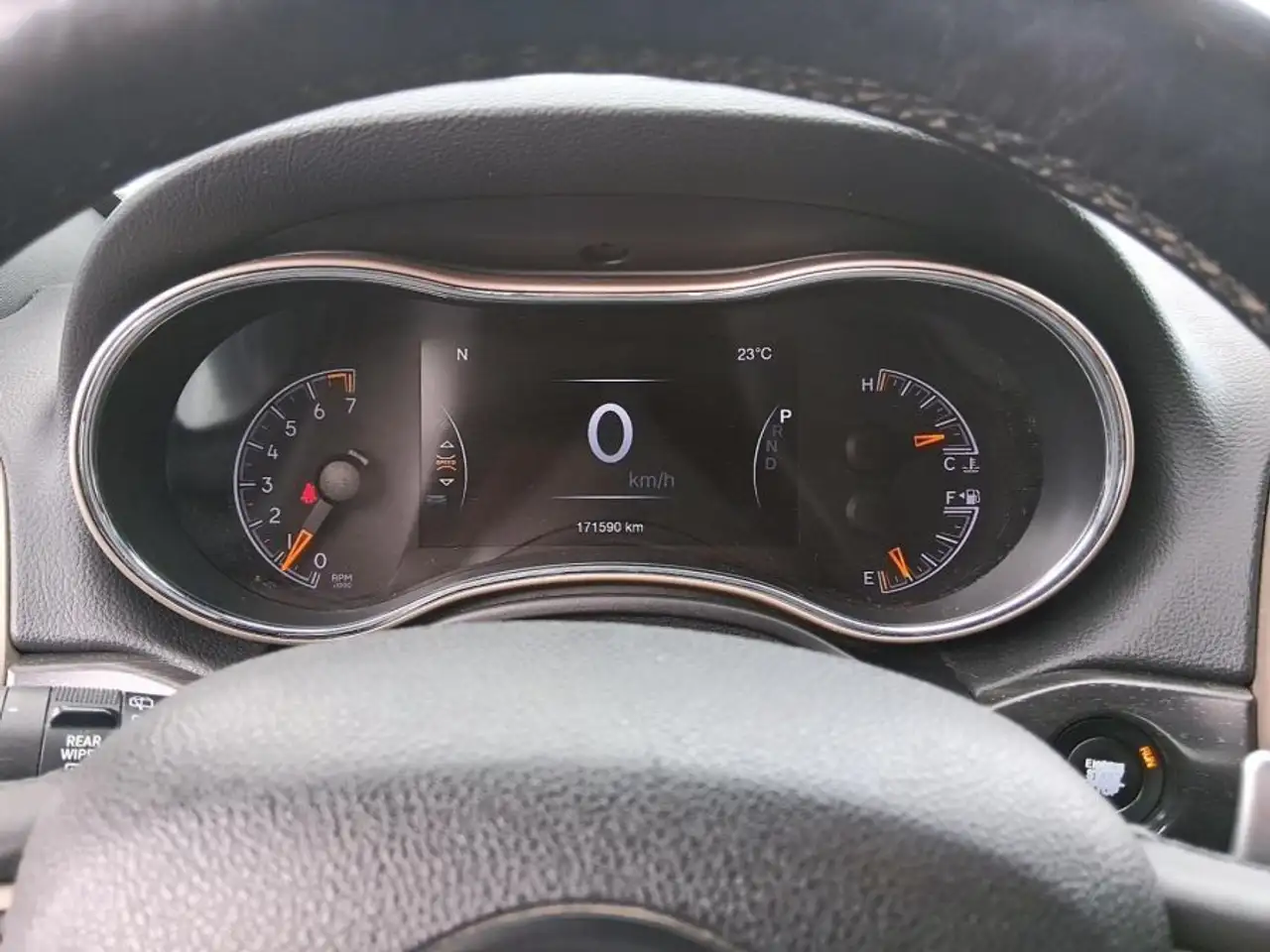 Jeep Grand Cherokee снимка Jeep Grand Cherokee