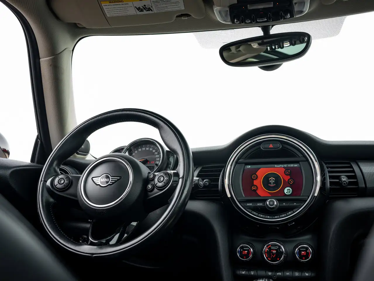 MINI 3 Door снимка MINI 3 Door