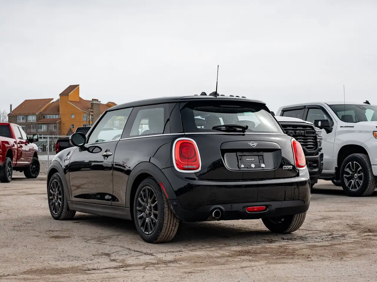 MINI 3 Door снимка MINI 3 Door