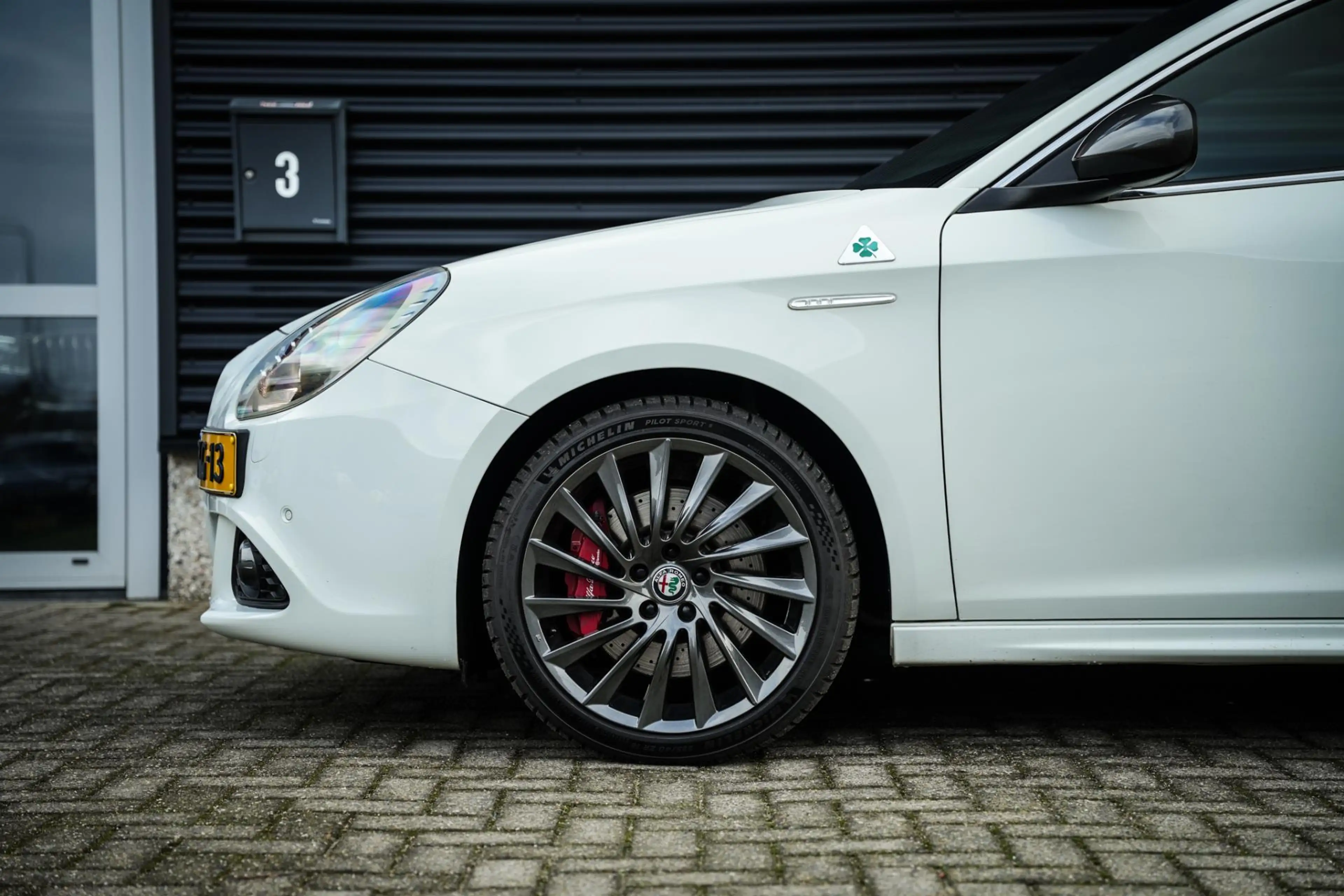 Alfa Romeo Giulietta 1.750 Turbo Veloce | Org. NL-Auto! | Panoramadak | — photo 16