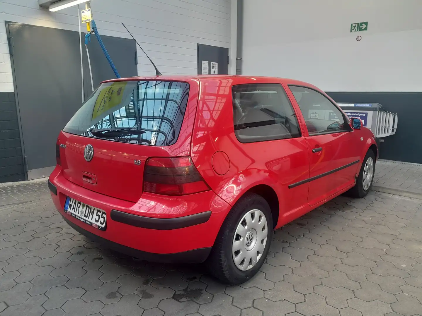 Volkswagen Golf 1.6 Sport Edition - 2