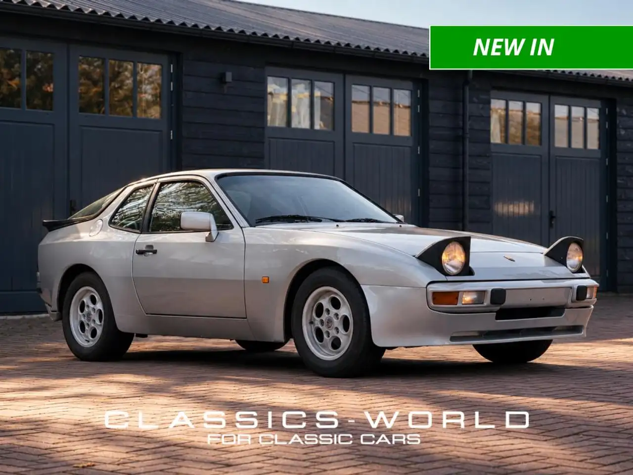Porsche 944 2.5L â Manual â Silver Metallic â P, foto 2
