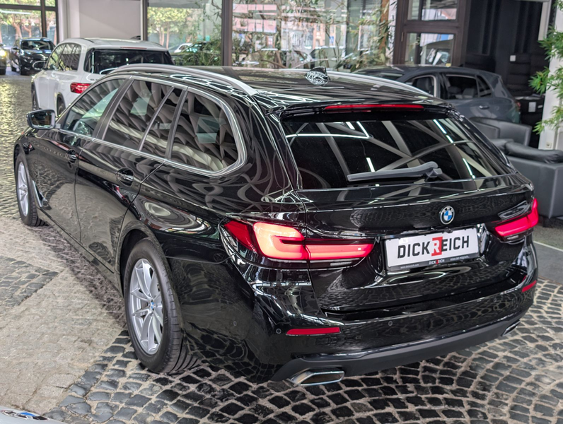 BMW 520 d M Sport MHEV LEDER HUD AMBI LED APP 4xSHZ — photo 6