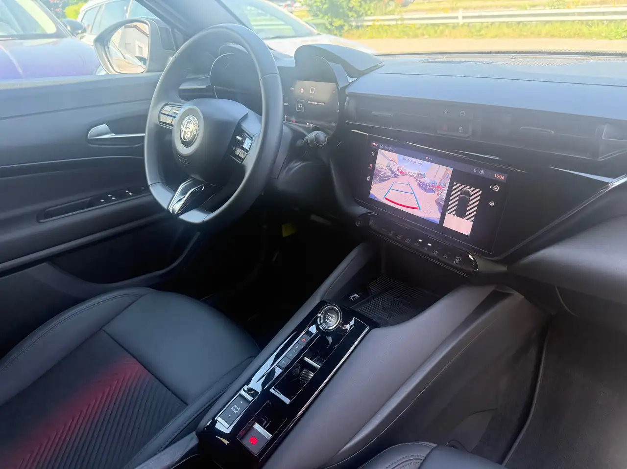 Alfa Romeo Junior 2025