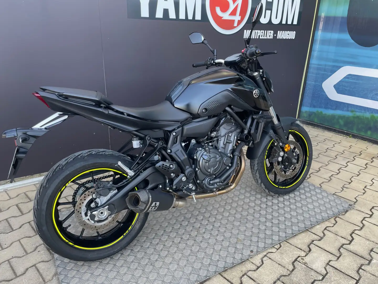 Yamaha MT-07 Noir - 2
