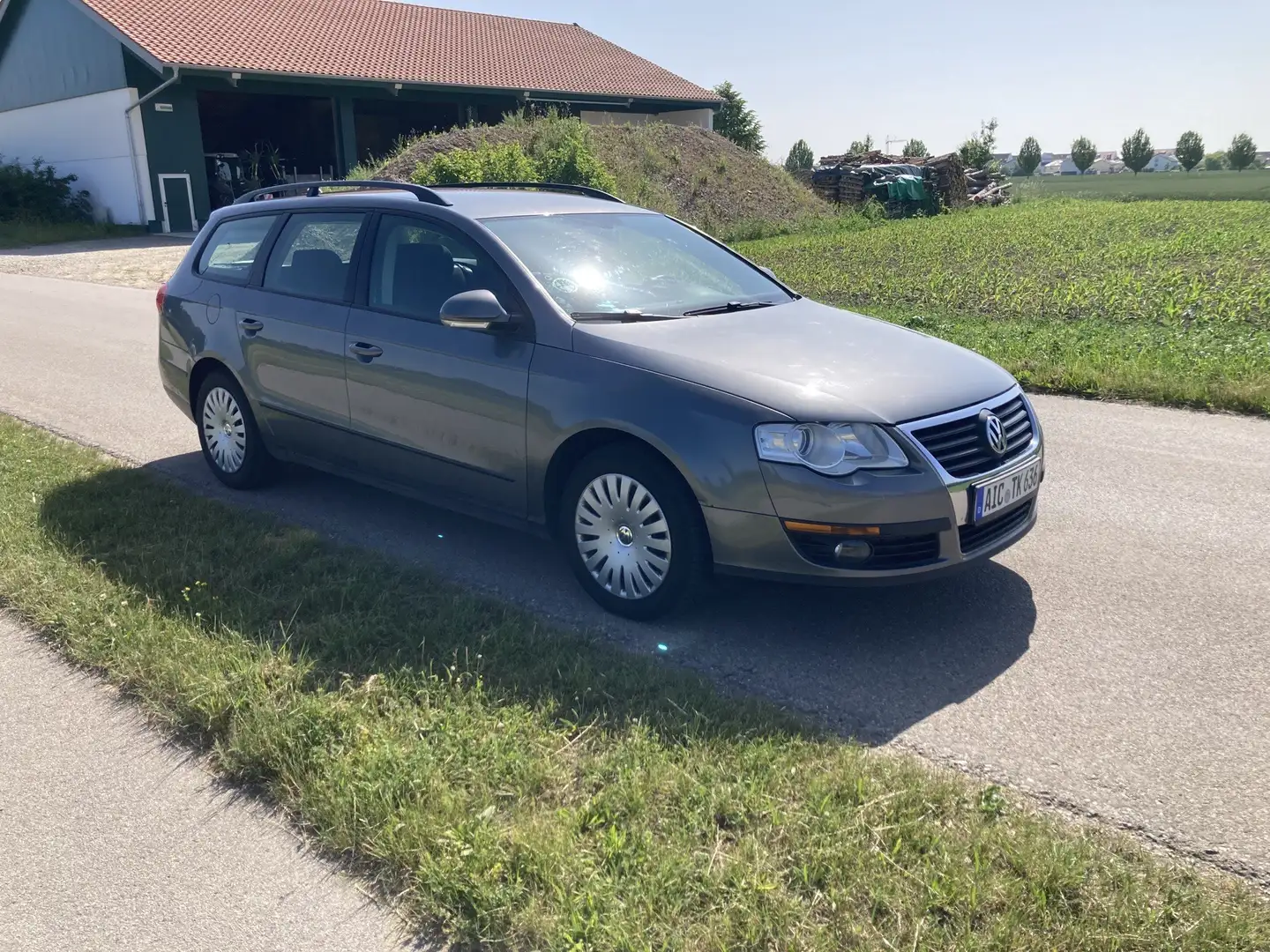 Volkswagen Passat Variant 2.0 TDI Zahnriemen, Wasserpumpe, Ölpumpe uvm. Gris - 2